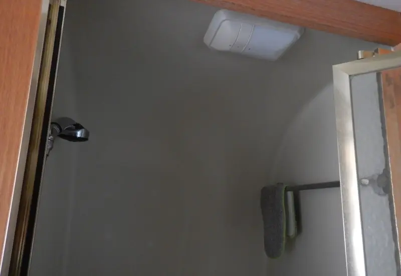 2004 Airstream photo 69