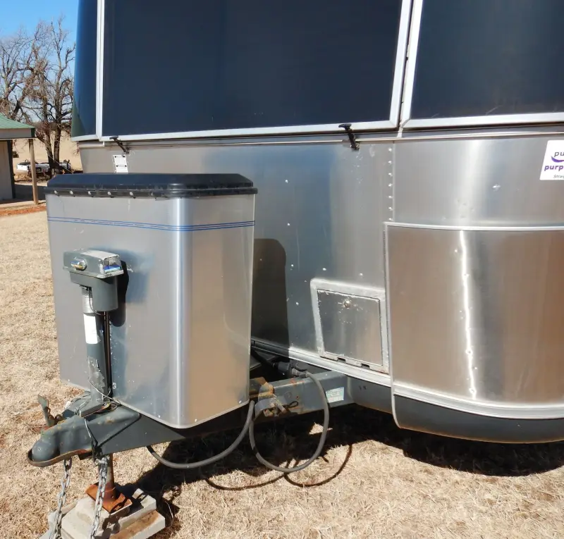 2004 Airstream photo 10