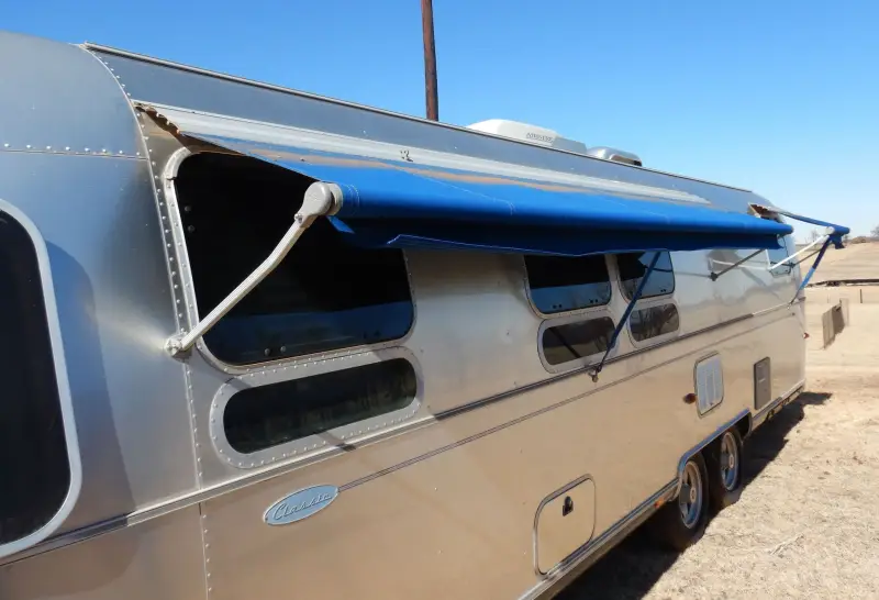 2004 Airstream photo 27