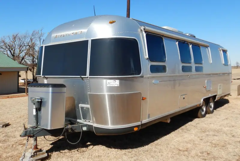 2004 Airstream photo 1