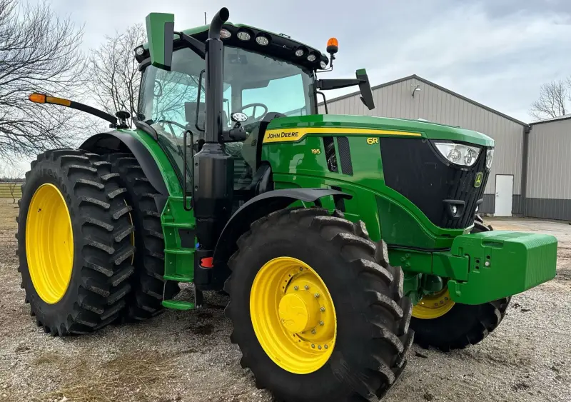 2022 John Deere 6R195 photo 3