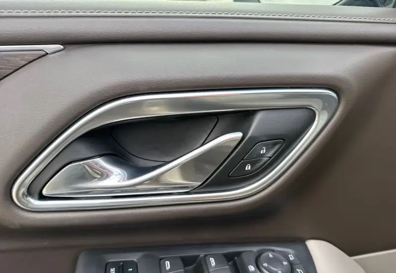 2021 Chevrolet Suburban photo 20