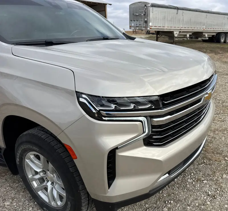 2021 Chevrolet Suburban photo 12