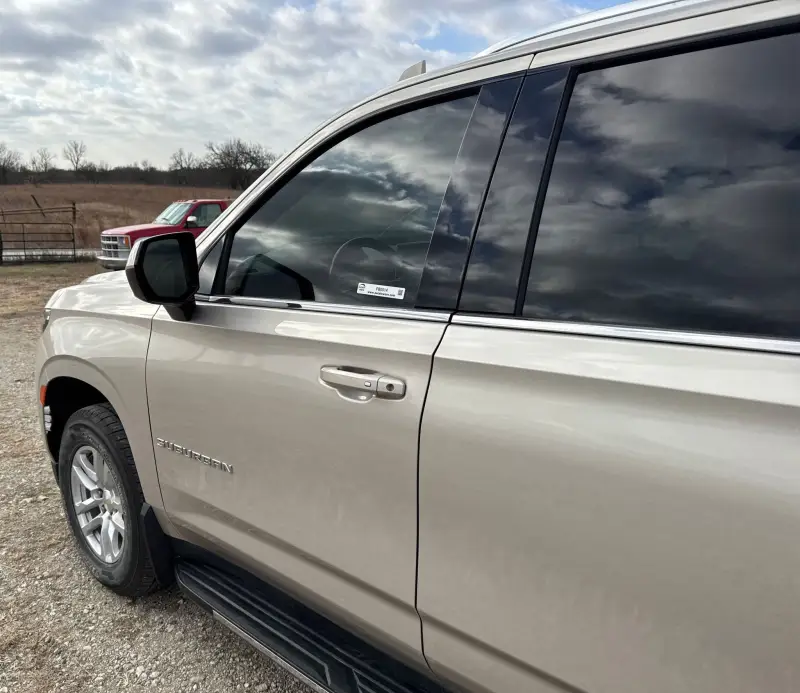 2021 Chevrolet Suburban photo 9