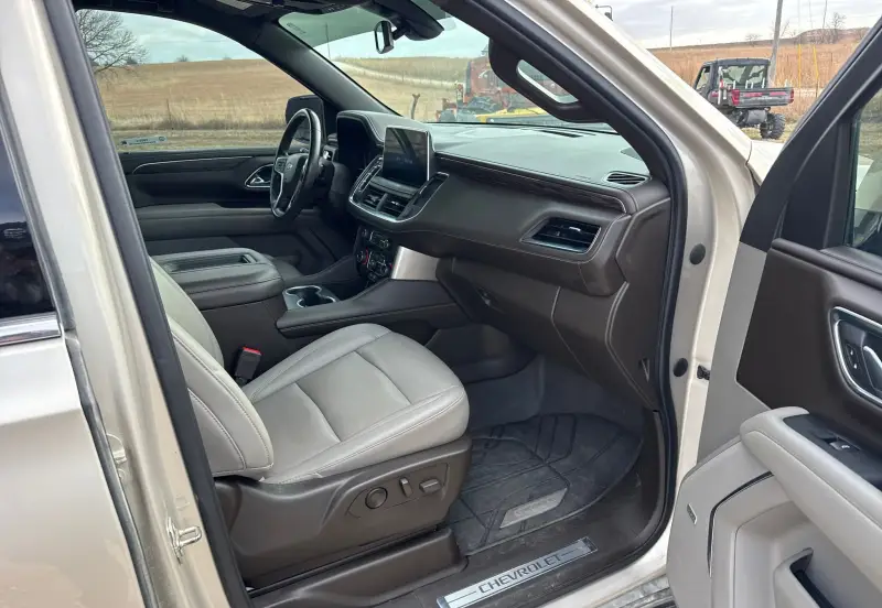 2021 Chevrolet Suburban photo 31