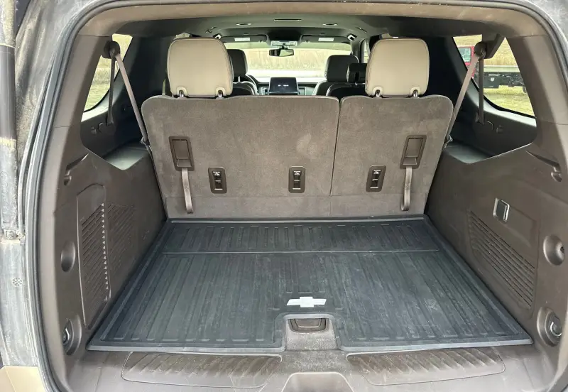 2021 Chevrolet Suburban photo 42