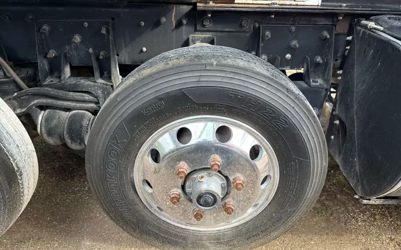 2020 Peterbilt 348 photo 65