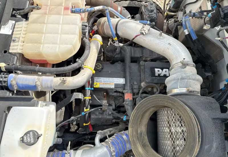 2020 Peterbilt 348 photo 59