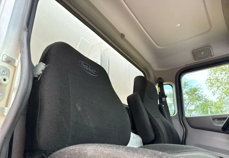 2020 Peterbilt 348 photo 50
