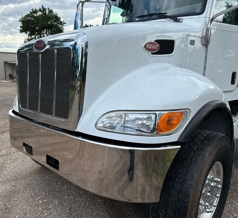2020 Peterbilt 348 photo 11