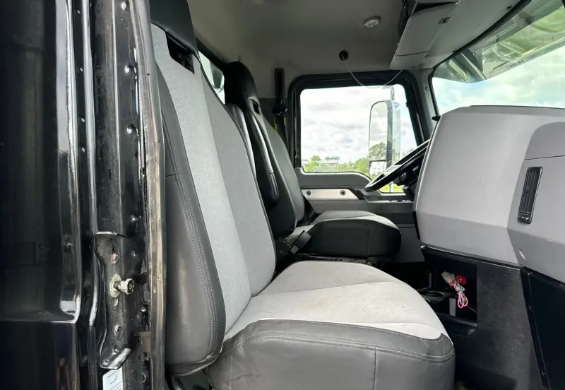 2019 Mack Granite photo 89
