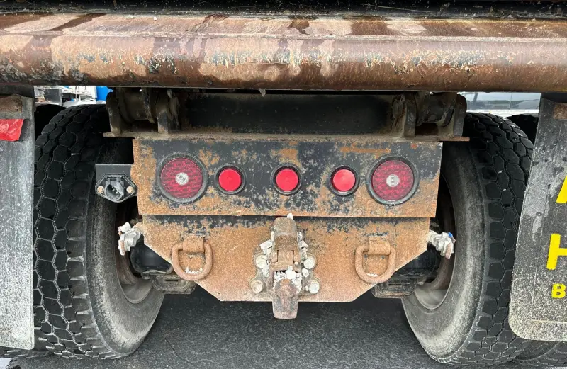 2019 Mack Granite photo 31