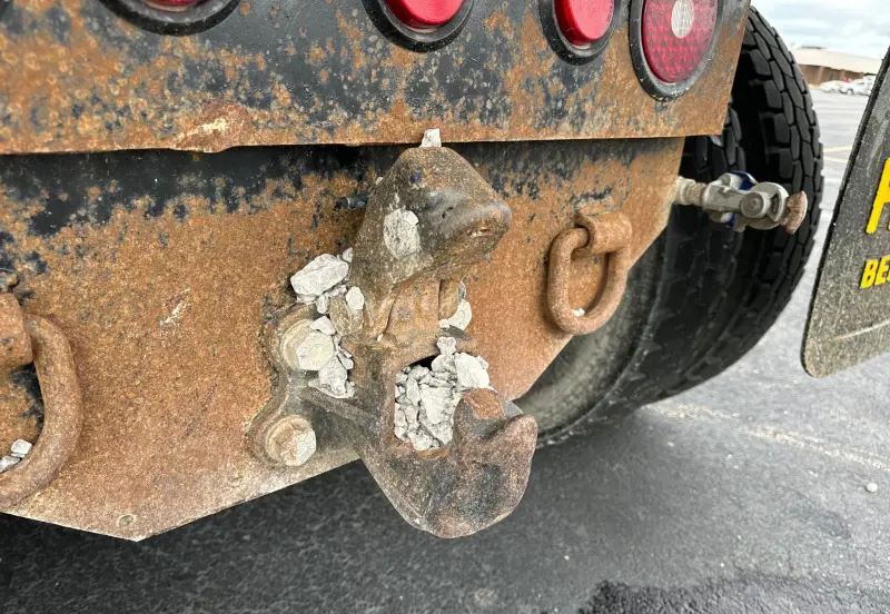 2019 Mack Granite photo 33