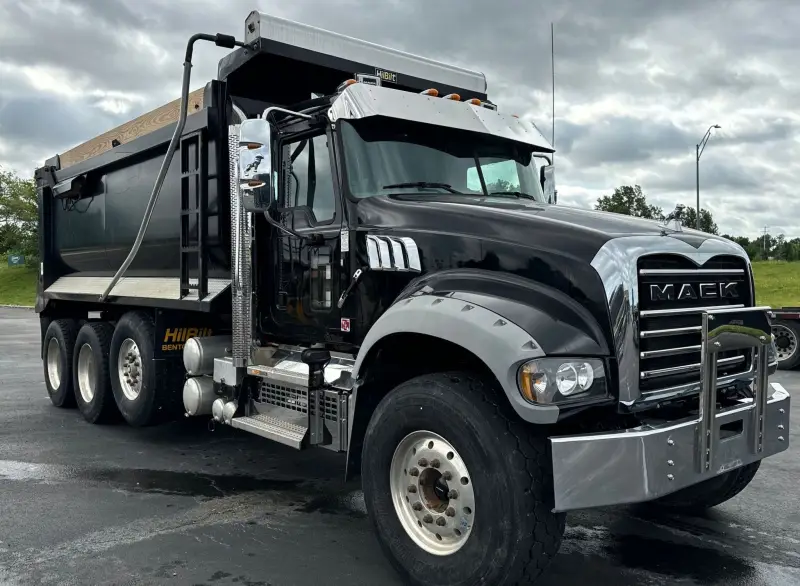 2019 Mack Granite photo 3