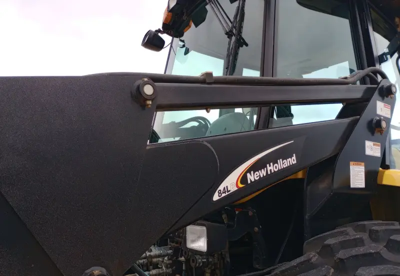 2014 New Holland TV6070 photo 20