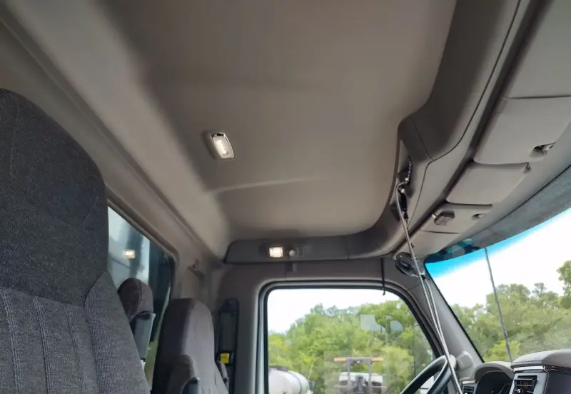2021 Peterbilt 567 photo 52