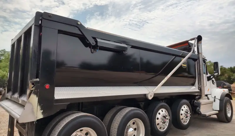 2021 Peterbilt 567 photo 19