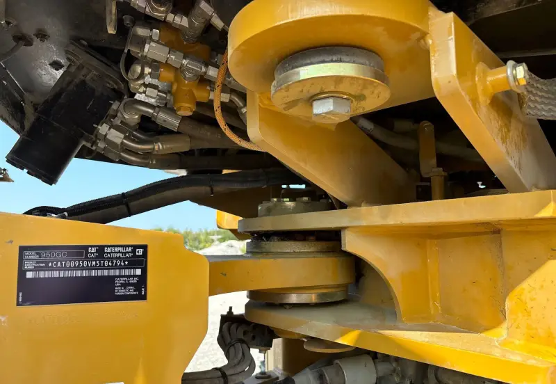 2022 Caterpillar 950GC photo 13