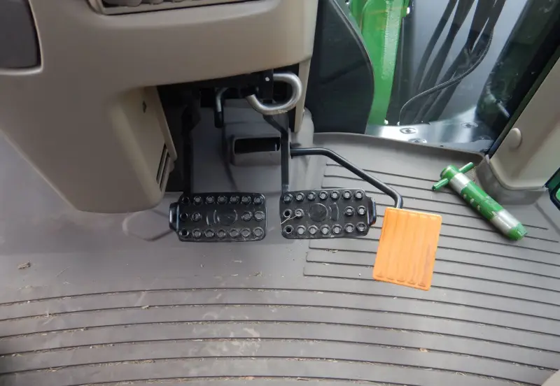 2022 John Deere 6155 photo 46