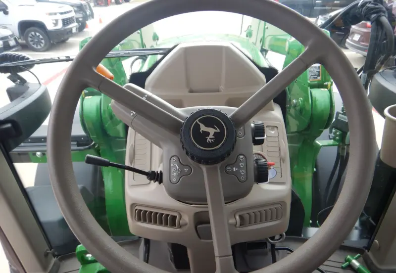 2022 John Deere 6155 photo 42