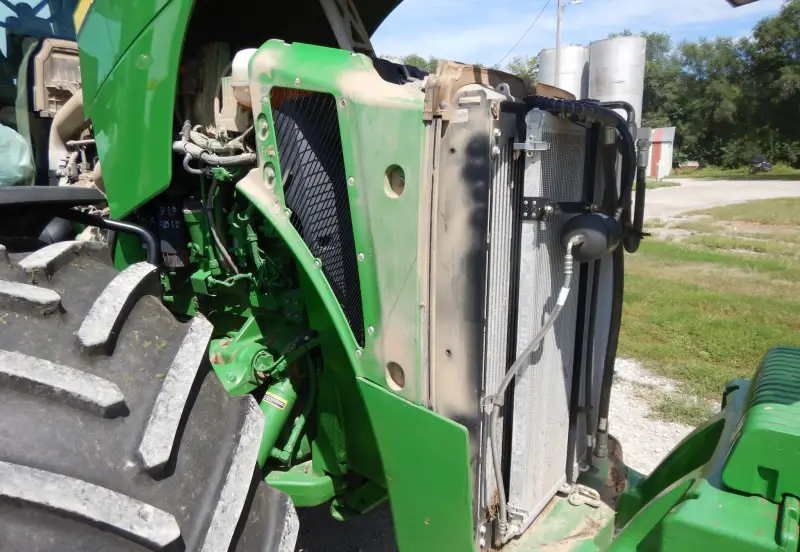 2013 John Deere 8285R photo 36