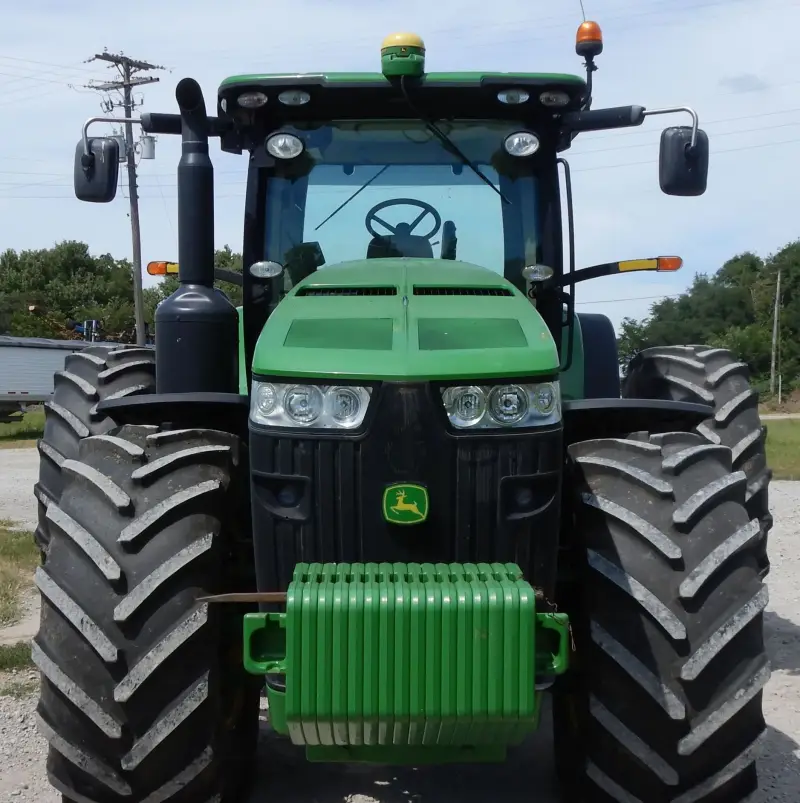 2013 John Deere 8285R photo 2