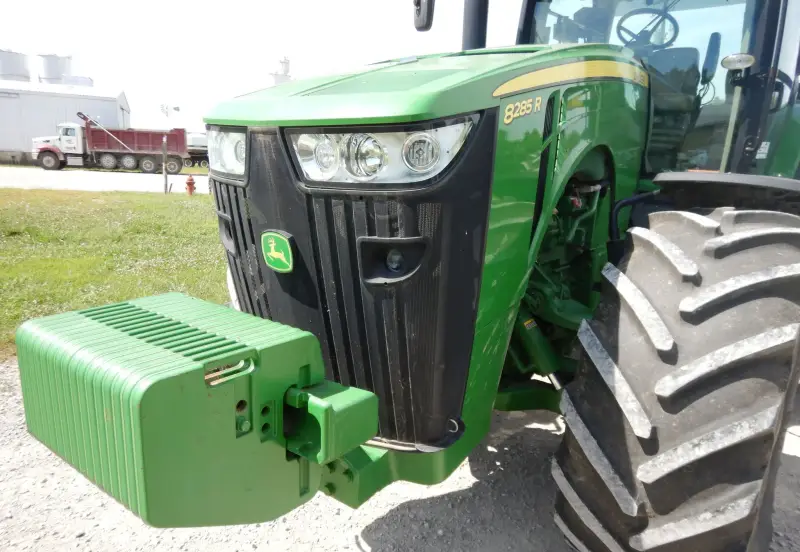 2013 John Deere 8285R photo 44