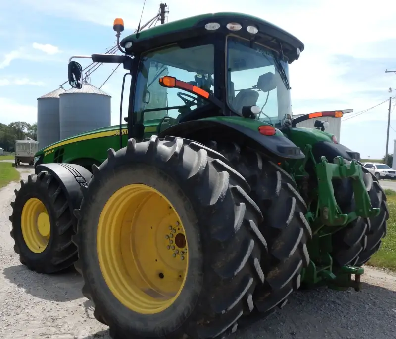 2013 John Deere 8285R photo 7