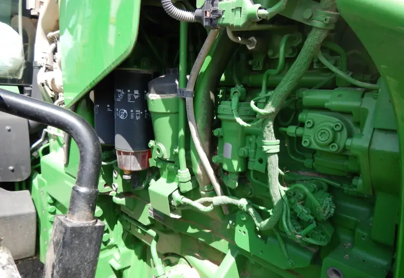 2013 John Deere 8285R photo 38