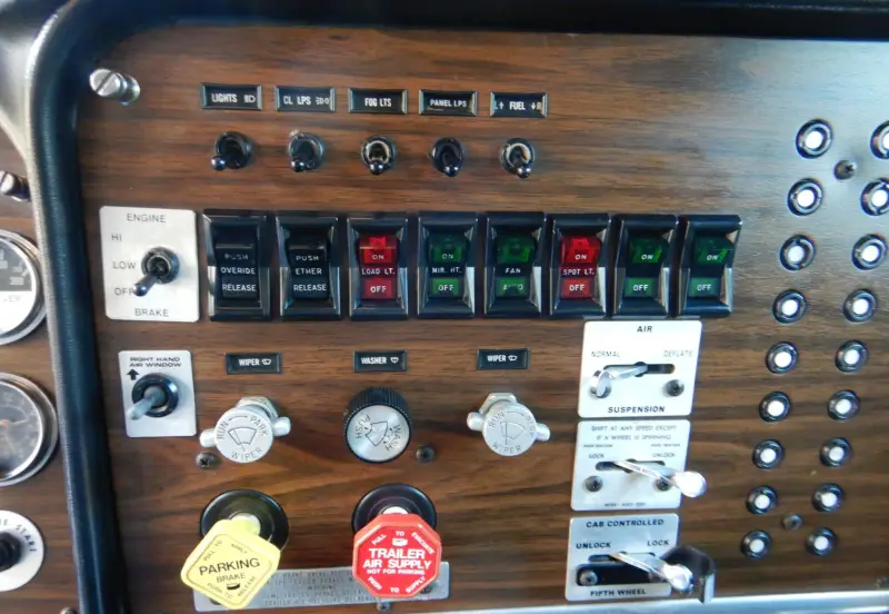 1987 Peterbilt 359 Classic photo 22