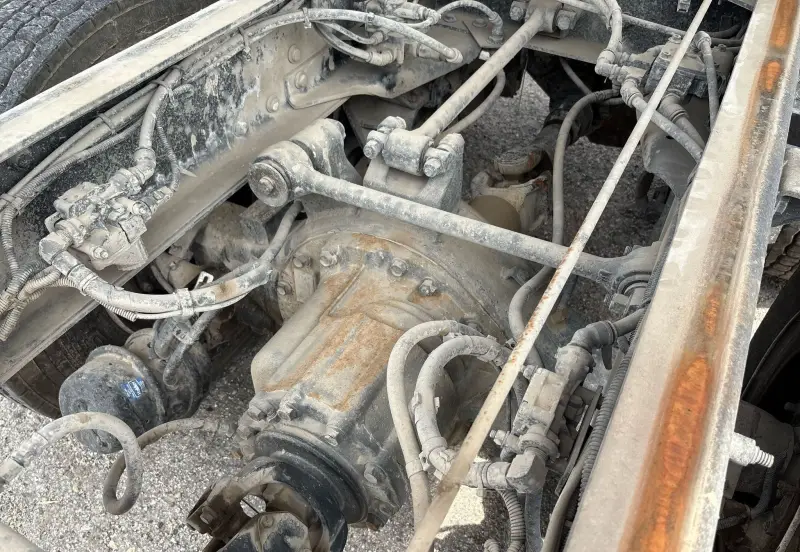 2018 Peterbilt 348 photo 27