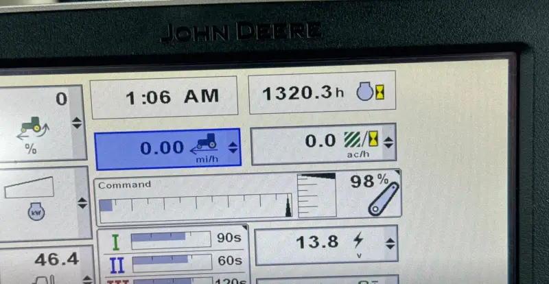 2012 John Deere 8285R photo 33