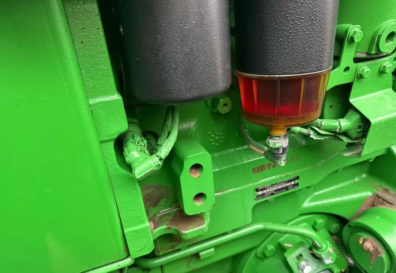 2012 John Deere 8285R photo 38