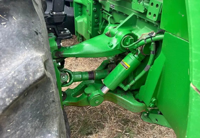 2012 John Deere 8285R photo 15