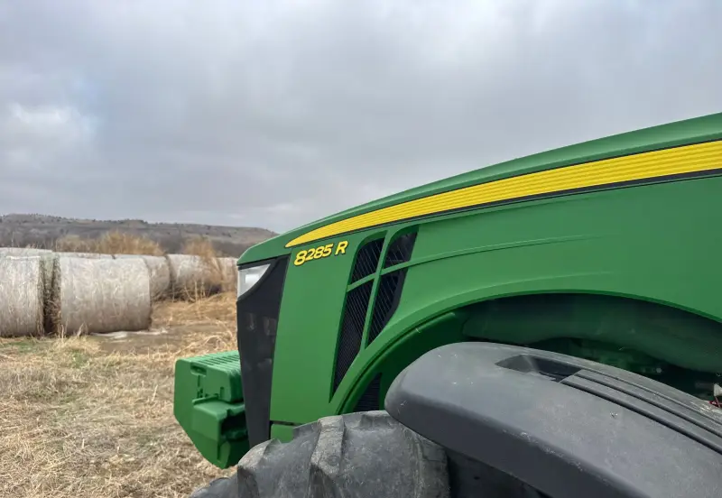 2012 John Deere 8285R photo 10