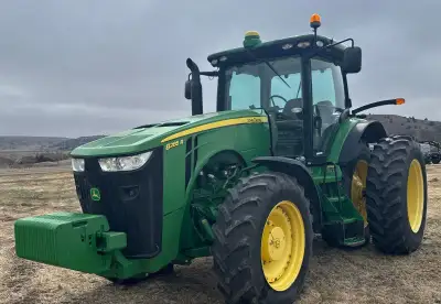 2012 John Deere 8285R