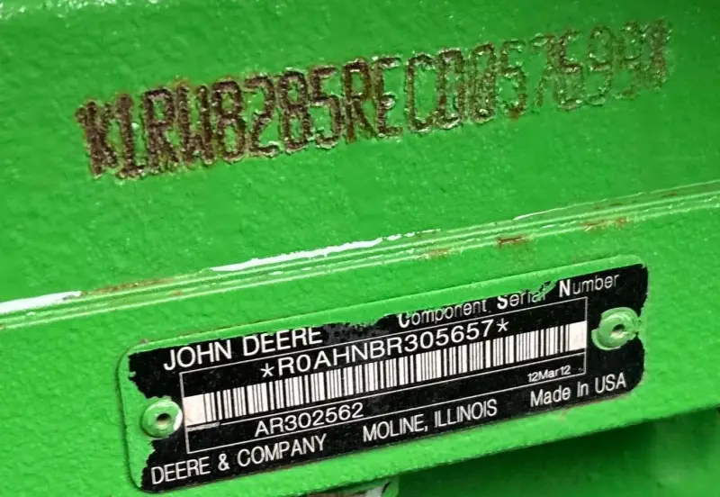 2012 John Deere 8285R photo 36