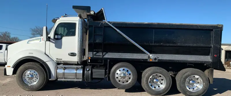 2016 Kenworth T880 photo 8