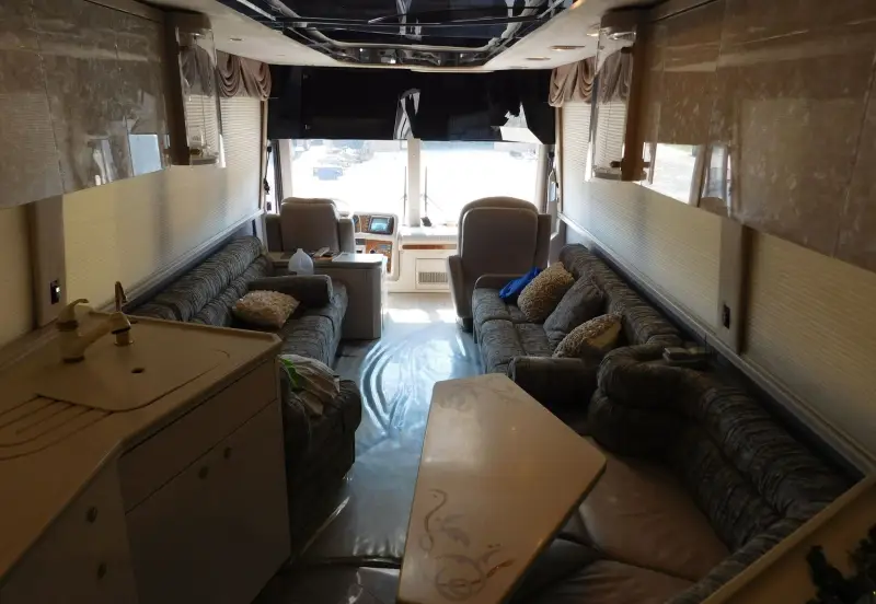 1998 Prevost XL45 photo 63