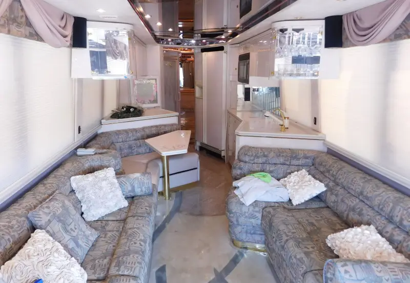 1998 Prevost XL45 photo 55