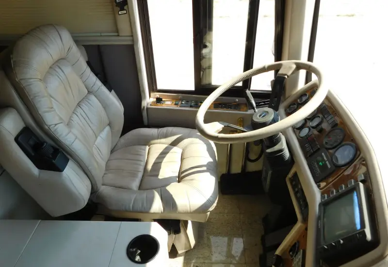 1998 Prevost XL45 photo 40