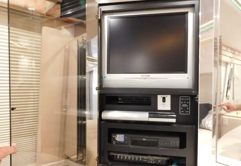 1998 Prevost XL45 photo 81