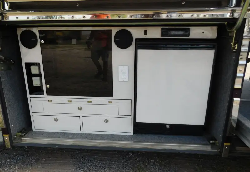 1998 Prevost XL45 photo 30