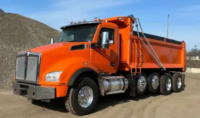 2021 Kenworth T880