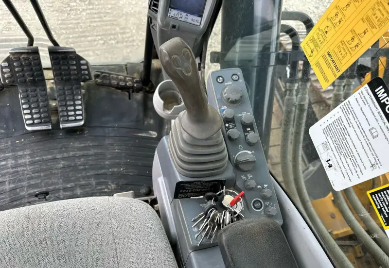 2017 John Deere 470G LC photo 54