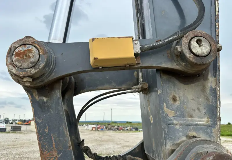 2017 John Deere 470G LC photo 23