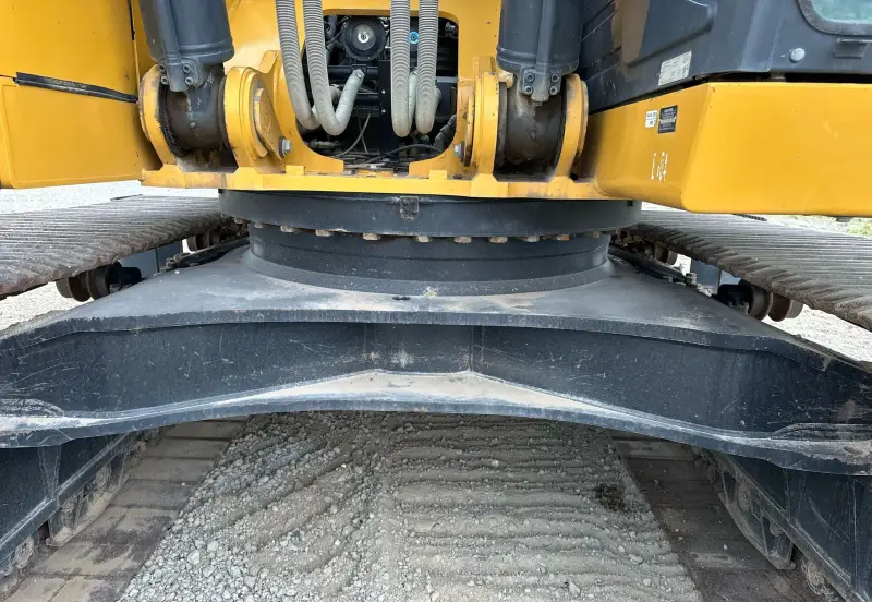 2017 John Deere 470G LC photo 12