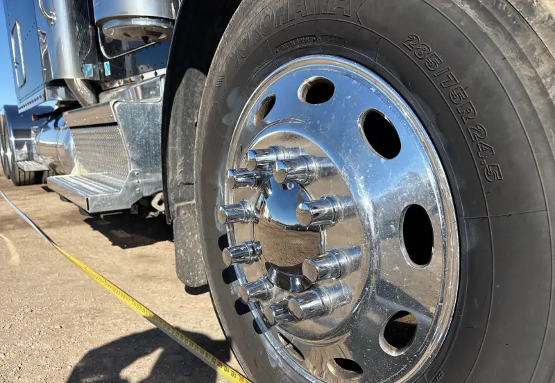 2022 Peterbilt 389 photo 176