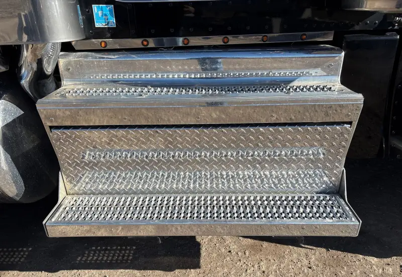 2022 Peterbilt 389 photo 20