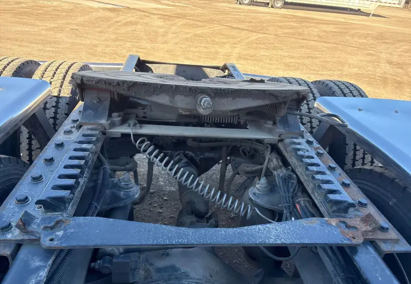 2022 Peterbilt 389 photo 36